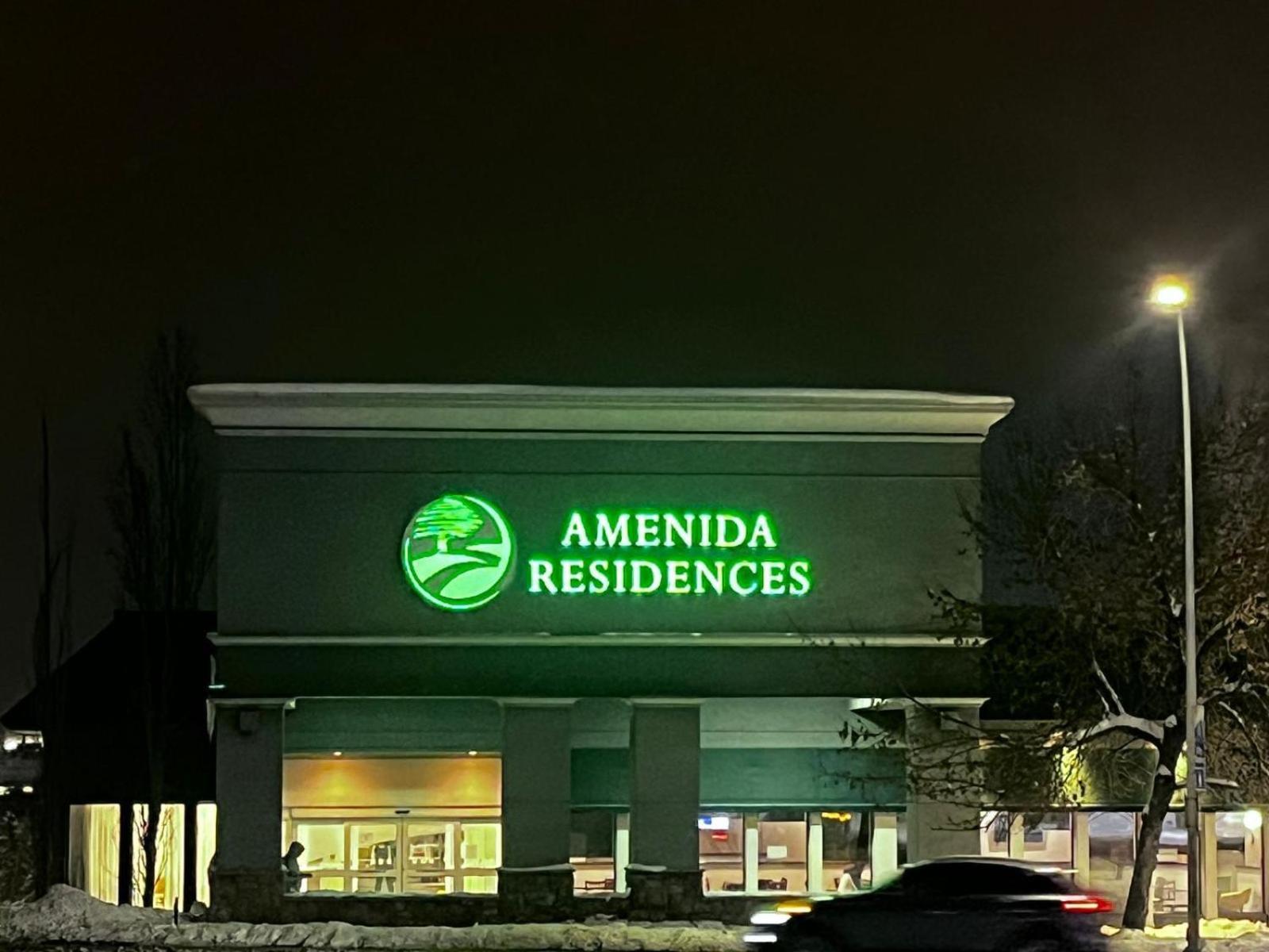 Amenida Residences, YYC Exteriör bild